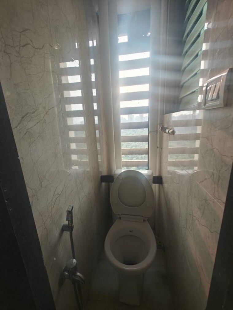 Bathroom, om-prabhu-manohar-chs 1 Bedroom 670 Sq.Ft. Apartment In Seawoods Sector 50 Navi Mumbai 9993814