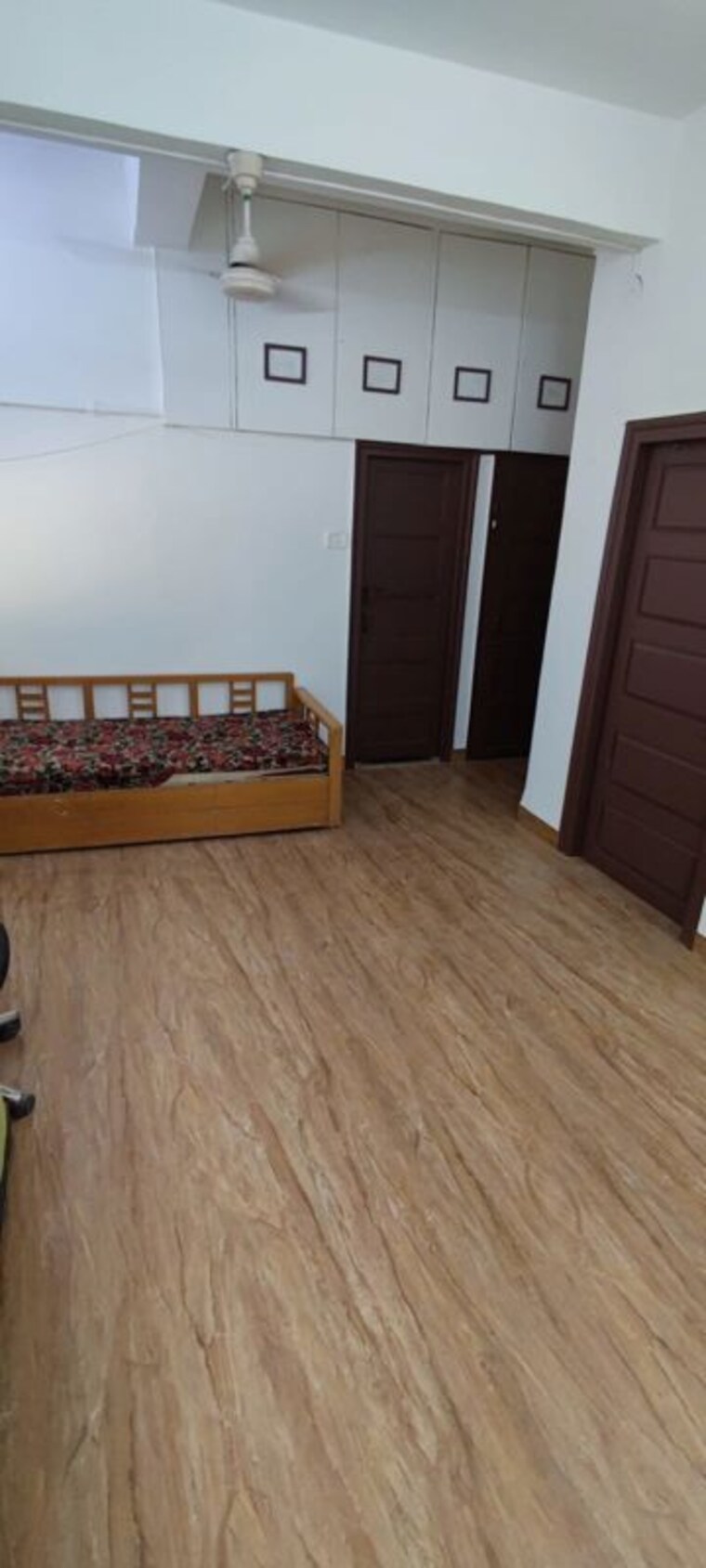 Bedroom, shri-arham-bluz 1 RK 350 Sq.Ft. Apartment In Andheri West Mumbai 9993816