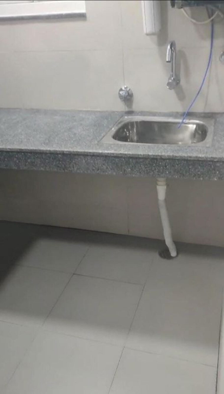 Bathroom, bbd bagh Commercial Office Space 1150 Sq.Ft. In Bbd Bagh Kolkata 9993834