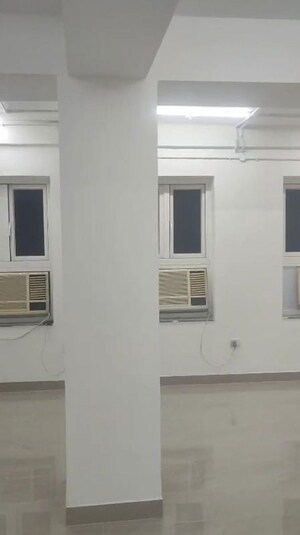 Room in  Office Space at Bbd Bagh – for Rent