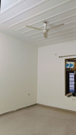 1 BHK Builder Floor For Rent in Sultanpur