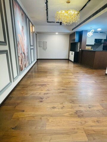 Room in 3 BHK Apartment at Krisumi Waterside Residences, Sector 36a – for Rent