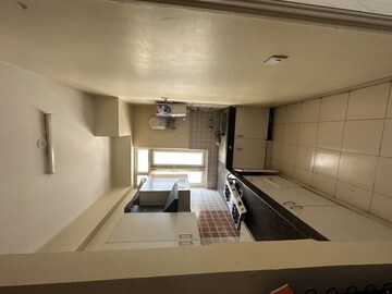 Team Area in 2 BHK Apartment at Shree Vardhman Mantra, Sector 67 – for Rent