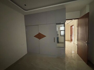 Room in 3 BHK Villa at Sector 125 – for Sale