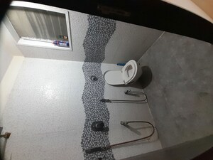 Bathroom in 3 BHK Apartment at Banjara Hills CHS	, Ulwe Sector 19b – for Rent