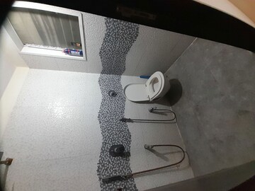 Bathroom in 3 BHK Apartment at Banjara Hills CHS	, Ulwe Sector 19b – for Rent