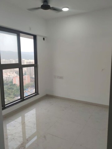Room in 1 BHK Apartment at Chandak Next, Borivali East – for Rent