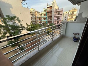 Balcony in 2 BHK Builder Floor at The Grand, Sector 52 – for Rent