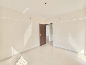 Room in 2 BHK Apartment at Gagandhaj Apartment, Baner Pashan Link Road – for Rent