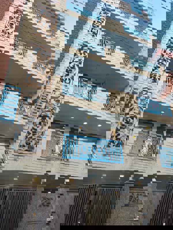 4 BHK 500 Sq.Yd. Apartment in Unitech South City 1