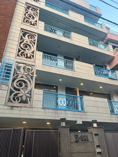 4 BHK Apartment For Rent in Unitech South City 1