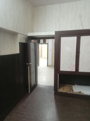 Room in  Office Space at Gomti Nagar – for Rent