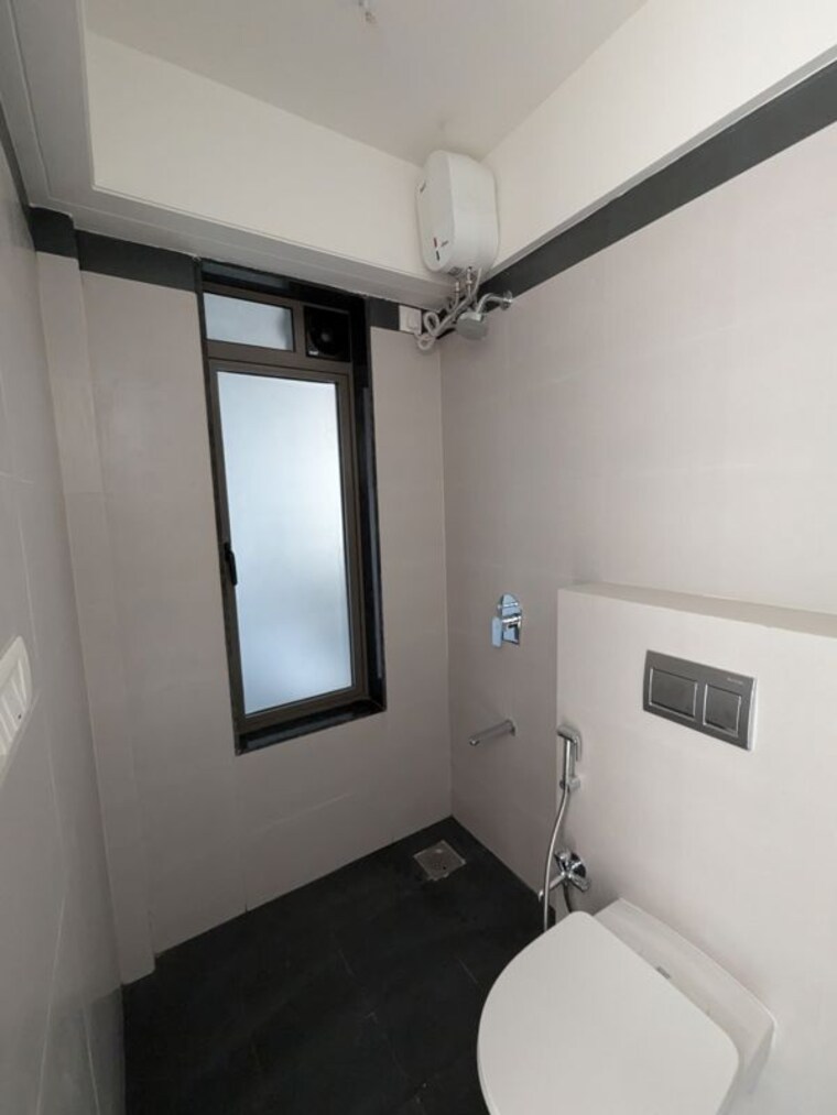 Room, rustomjee-bella-phase-1 1 RK 325 Sq.Ft. Apartment In Bhandup West Mumbai 9994159