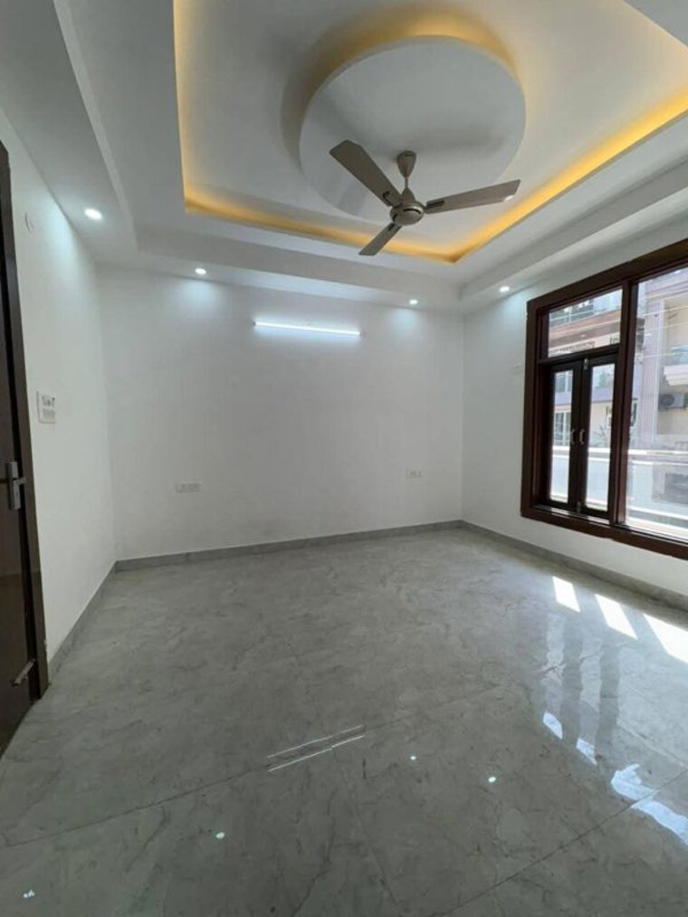 Room, hong-kong-bazaar 3 Bedroom 1500 Sq.Ft. Builder Floor In Sector 57 Gurgaon 9994180