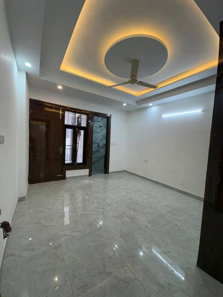 Room, hong-kong-bazaar 3 Bedroom 1500 Sq.Ft. Builder Floor In Sector 57 Gurgaon 9994180