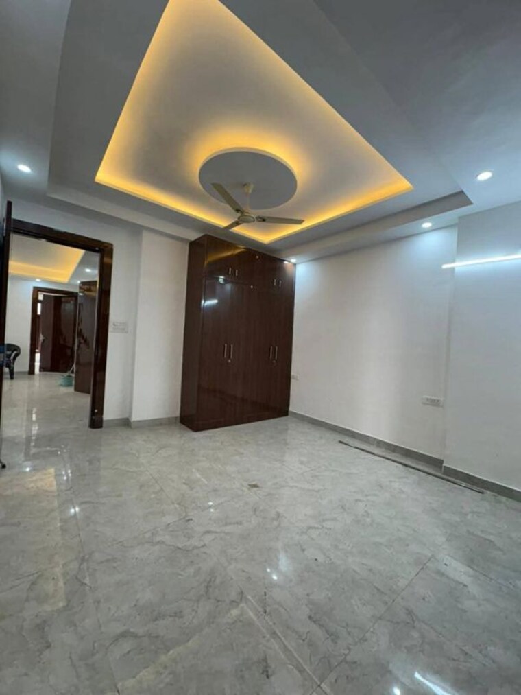 Room, hong-kong-bazaar 3 Bedroom 1500 Sq.Ft. Builder Floor In Sector 57 Gurgaon 9994180