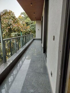3 BHK Apartment For Rent in SS Southend Floors