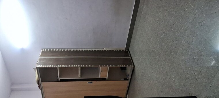 Room, sarita vihar 1.5 Bedroom 600 Sq.Ft. Apartment In Sarita Vihar Delhi 9994206