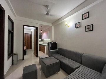 1 BHK Builder Floor For Rent in Saket