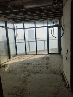 Room in 3 BHK Apartment at Worli Residency, Worli – for Sale