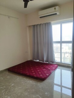 2 BHK + Pooja Room Apartment For Rent in LnT Veridian