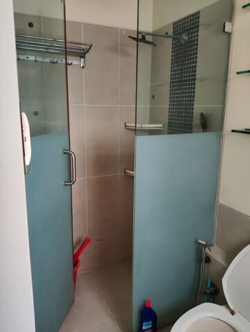 Furnished Amenities in 2 BHK Apartment at Shiv Kutir CHS, Andheri West – for Rent