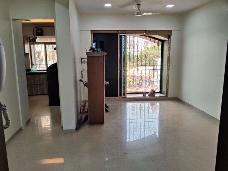 Living Room, shiv-kutir-chs 2 Bedroom 720 Sq.Ft. Apartment In Andheri West Mumbai 9897624