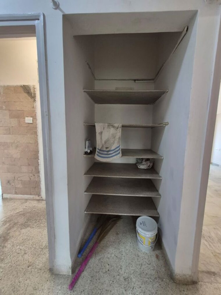 Bathroom, silver-croft-andheri 2 Bedroom 750 Sq.Ft. Apartment In Andheri West Mumbai 9897504