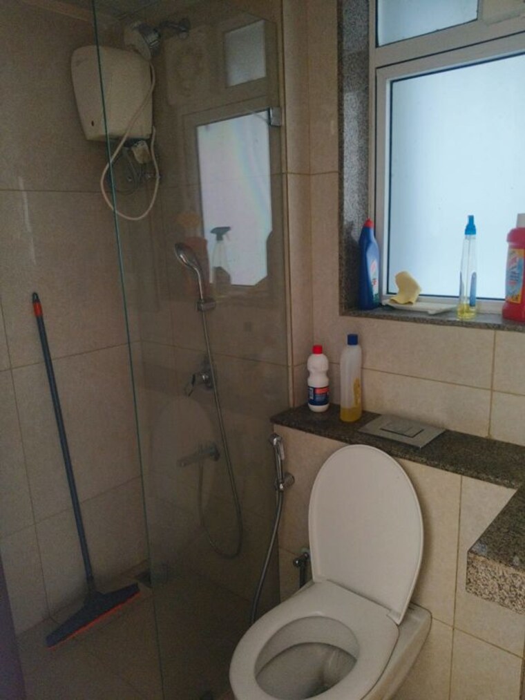 Bathroom, lnt-veridian 2 Bedroom 577 Sq.Ft. Apartment In Powai Mumbai 9994261