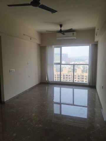 2 BHK Apartment For Rent in LnT Veridian, Powai