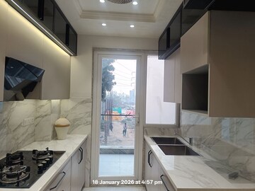 Kitchen in 3.5 BHK Builder Floor at BPTP Floors, Sector 70 – for Sale