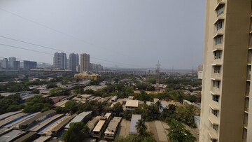 Master Bedroom in 3 BHK Apartment at Kalpataru Radiance, Goregaon West – for Rent