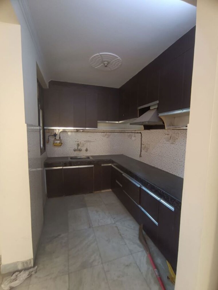 Kitchen, sector 13 dwarka 3 Bedroom 1800 Sq.Ft. Apartment In Sector 13 Dwarka Delhi 9994323