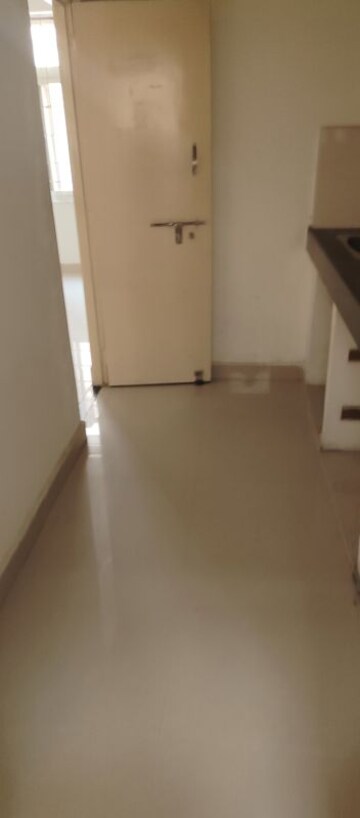 Room in 2 BHK Apartment at Empire Meadows, Ameenpur – for Rent