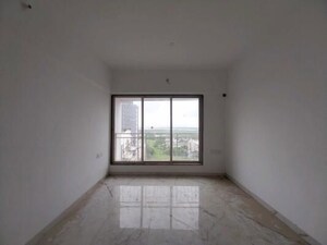 1 BHK Apartment For Rent in Malad East