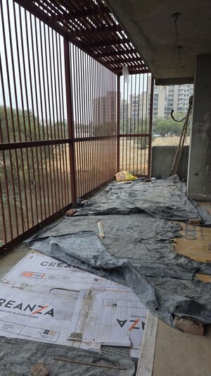 Balcony in 4 BHK Builder Floor at Sector 85 – for Sale