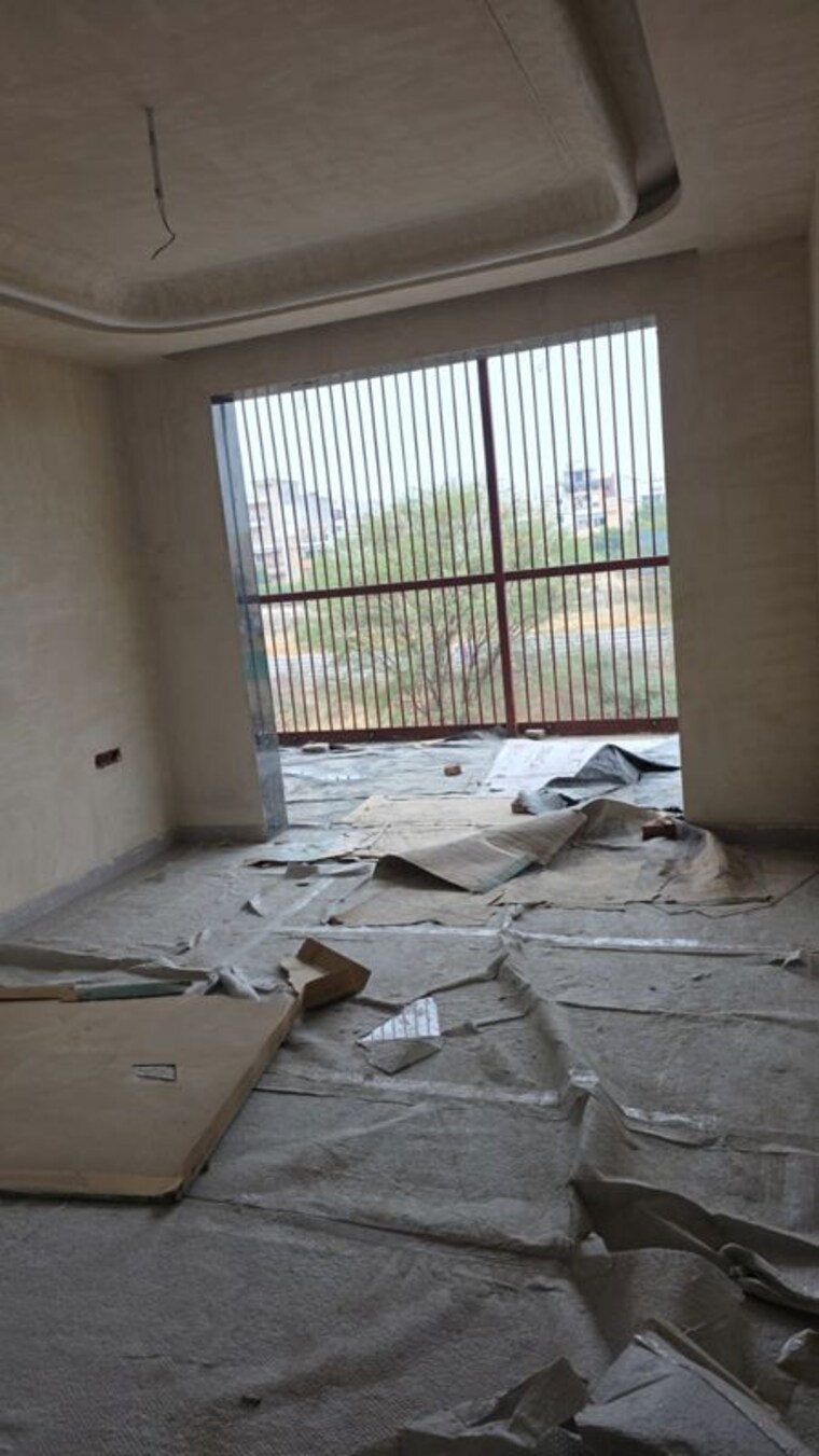 Living Room, sector 85 4 Bedroom 3200 Sq.Ft. Builder Floor In Sector 85 Faridabad 9994348