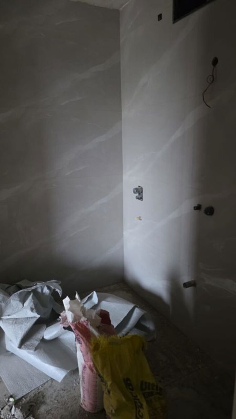 Bathroom, sector 85 4 Bedroom 3200 Sq.Ft. Builder Floor In Sector 85 Faridabad 9994348