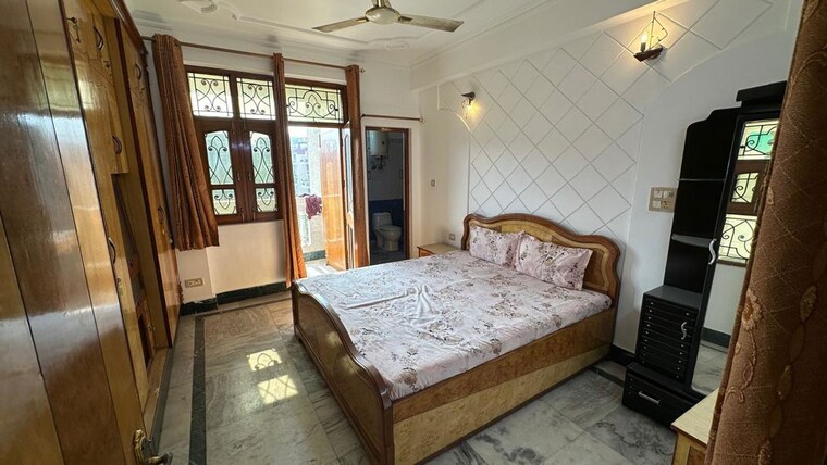 Bedroom, sector 22 dwarka 3 Bedroom 1800 Sq.Ft. Apartment In Sector 22 Dwarka Delhi 9994354