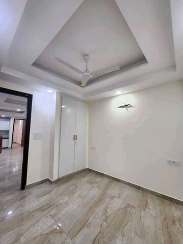 Room in 2 BHK Builder Floor at Palm Residency Chhatarpur, Chattarpur – for Rent