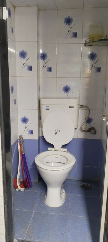 Bathroom in 1 RK Apartment at Prabhadevi – for Rent