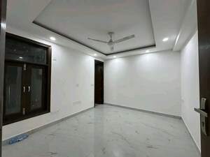 Room in 2 BHK Apartment at Palm Residency Chhatarpur, Chattarpur – for Rent