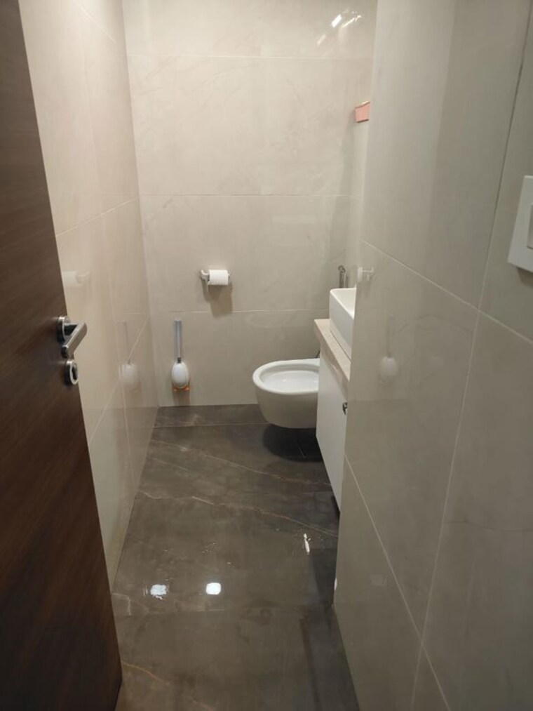 Bathroom, kundale-patil-paradise 2 Bedroom 1000 Sq.Ft. Apartment In Hingne Khurd Pune 9994361