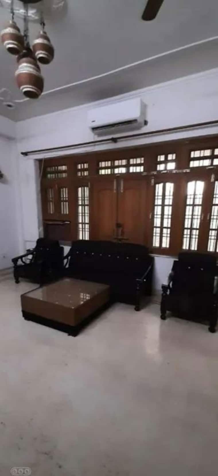 Living Room, hazratganj 3 Bedroom 2000 Sq.Ft. Apartment In Hazratganj Lucknow 9625236