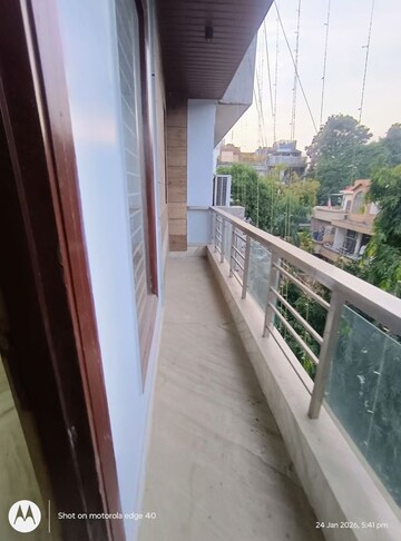 Balcony in 3 BHK Builder Floor at Shivalik Colony – for Rent