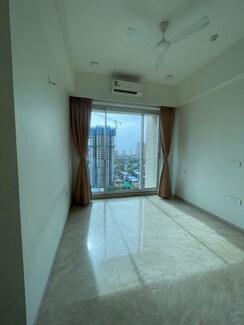 3 BHK + Study Room,Extra Room Apartment For Sale in Raheja Imperia