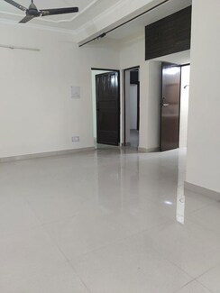 2 BHK Builder Floor For Rent in Sector 50