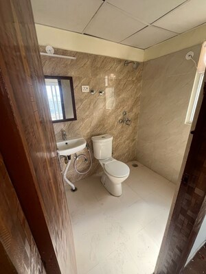 Attached Bathroom in 2 BHK Apartment at Amrapali Dream Valley, Amrapali Dream Valley – for Rent