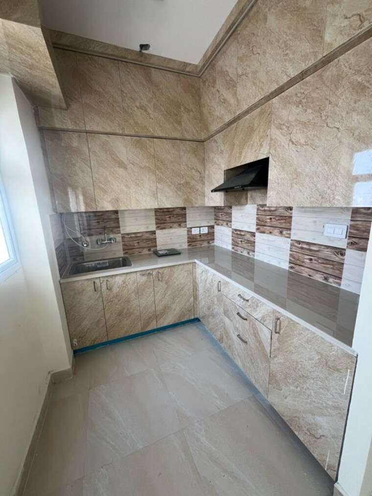 Kitchen, amrapali-dream-valley 2 Bedroom 850 Sq.Ft. Apartment In Amrapali Dream Valley Greater Noida 9994389