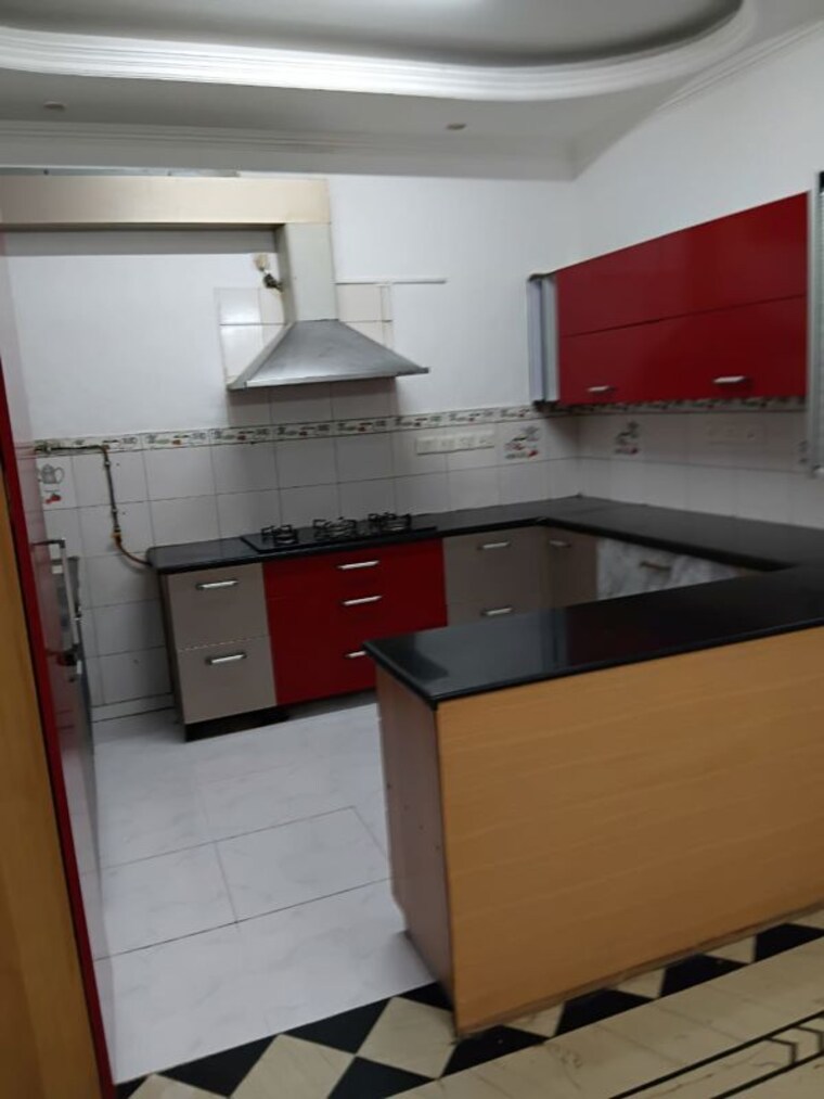 Kitchen, sector 50 5 Bedroom 162 Sq.Mt. Independent House In Sector 50 Noida 9994402